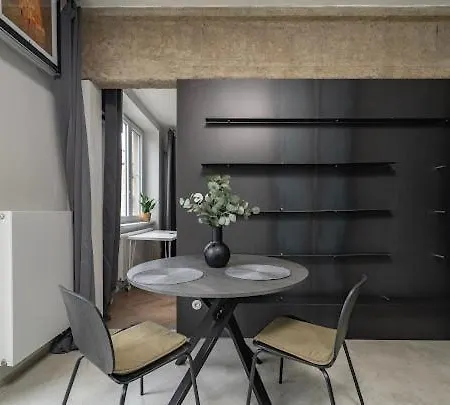 Design Cozy Living In The Heart Of Artist District